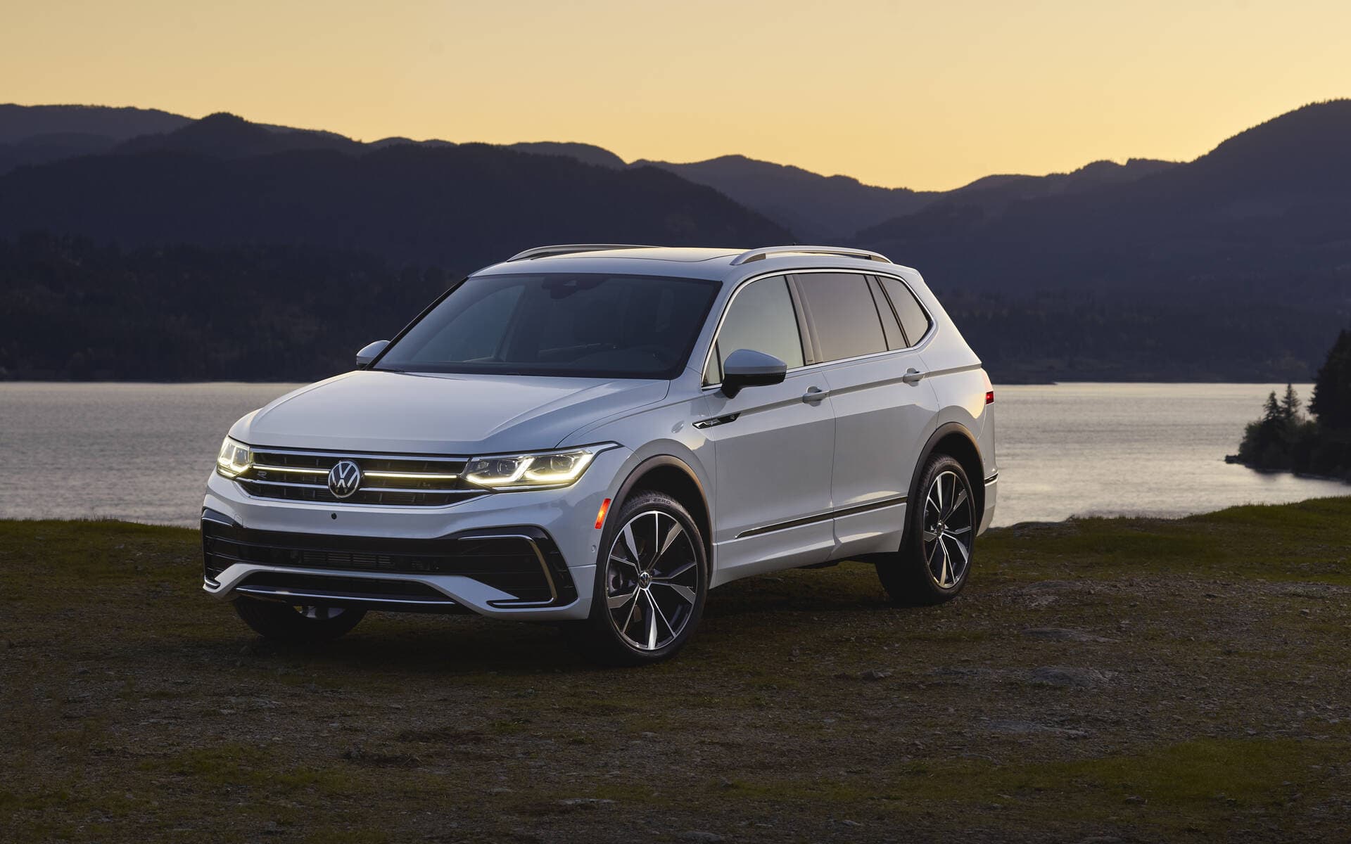 Volkswagen TIGUAN R-LINE NOUVEAU et ANCIEN MODEL Ess BVM ou BVA